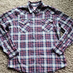 Wrangler Men's Plaid Button-Up Shirt Size Large